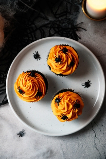 Pomarančna čokolada, 250 g