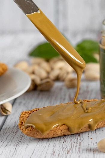 BAMbastičen paket namazov